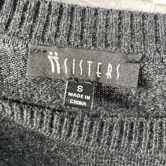 🐶NWOT |•TWO SISTERS•| Dark Grey Sweater Sparkle Eye Dog Size Small - Picture 7 of 9